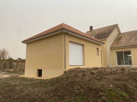 Extension sous toiture traditionnelle à Saint-Aubin, vue 2