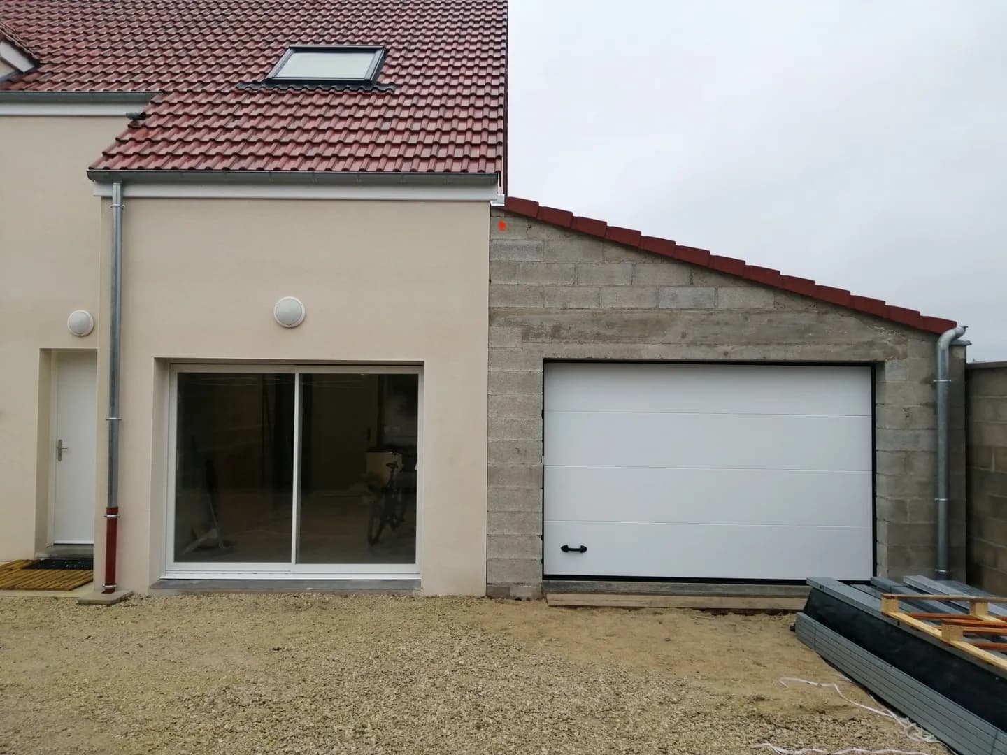 Agrandissement et raccord à l’existant à Savières