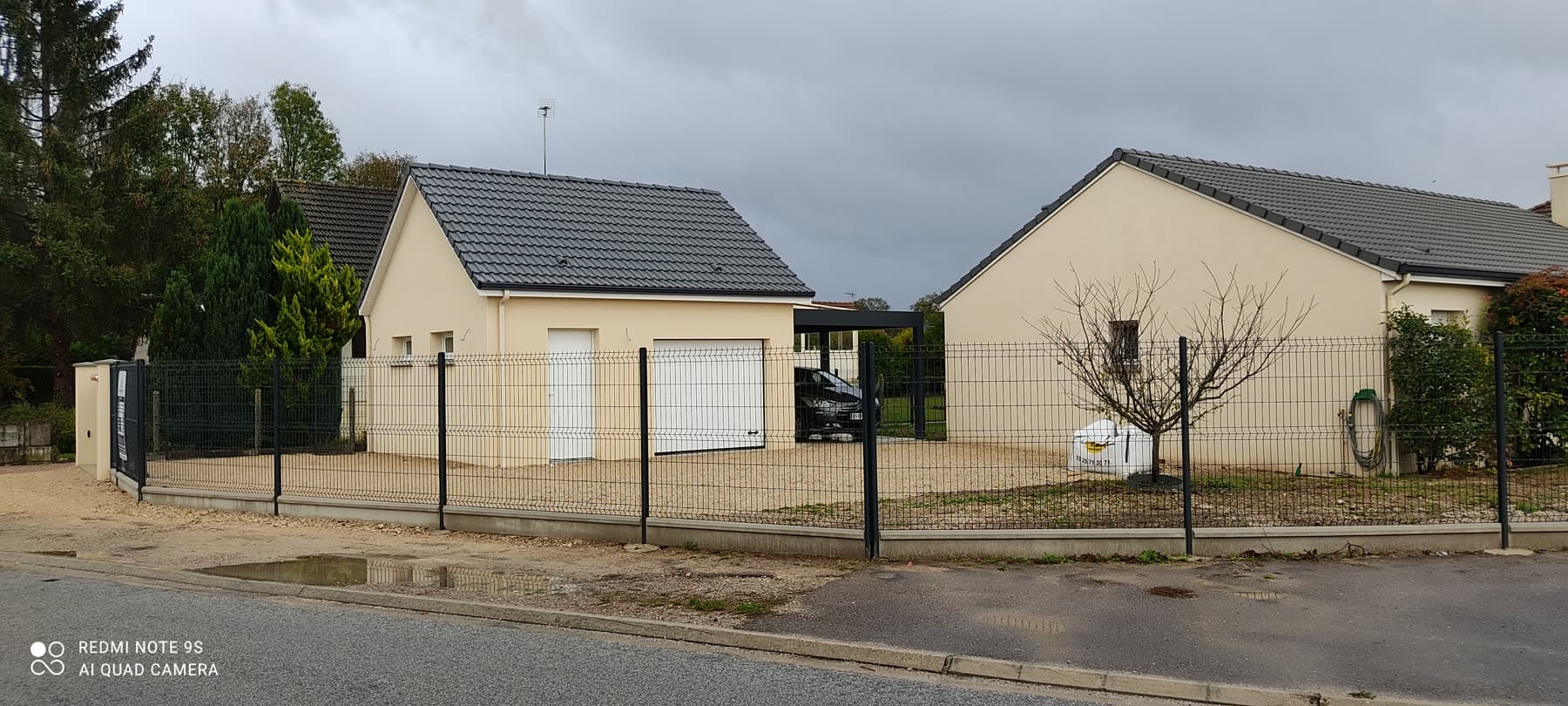 Garage indépendant et carport à Rosières-près-Troyes