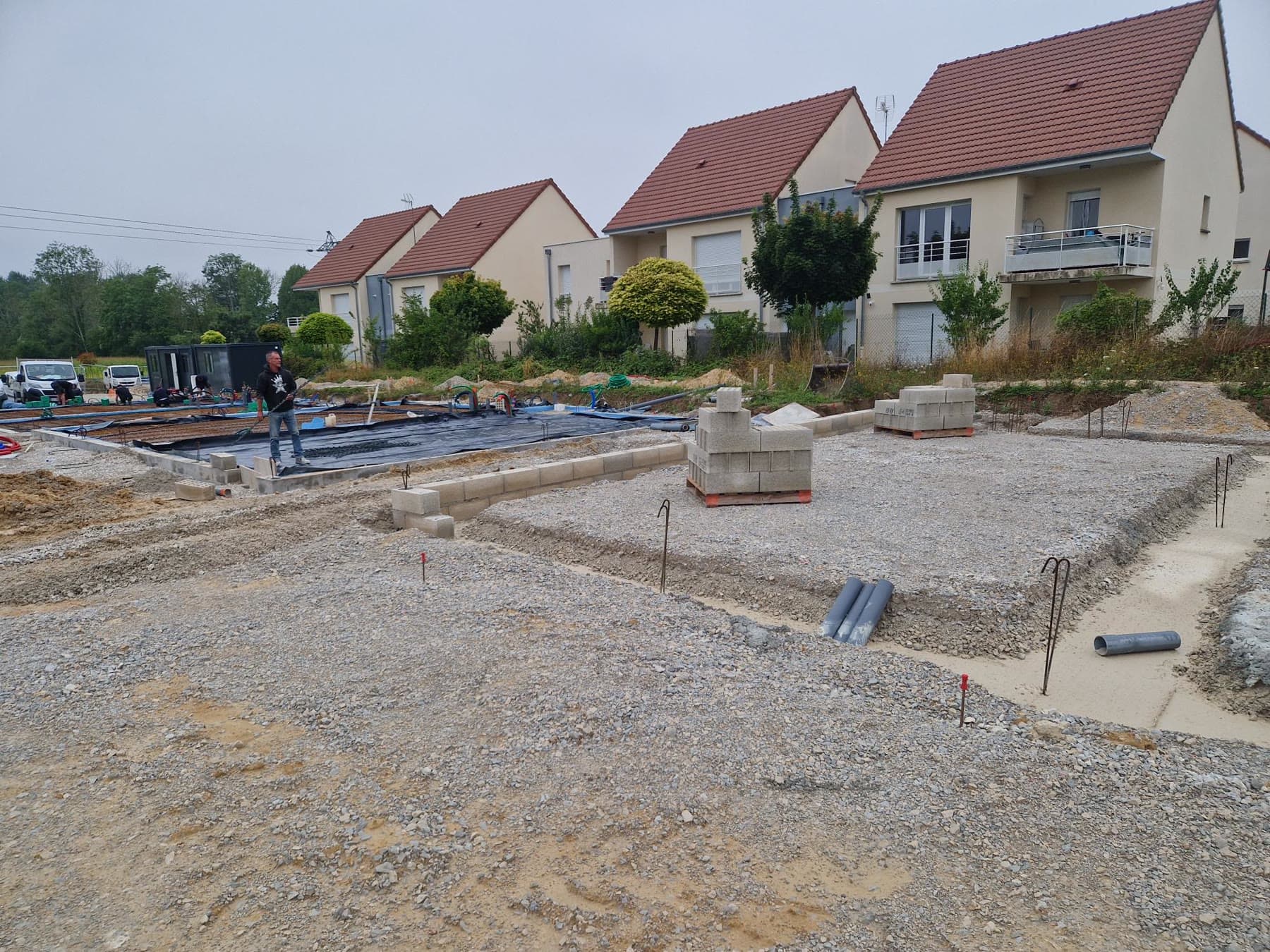Fondations avant les planchers.