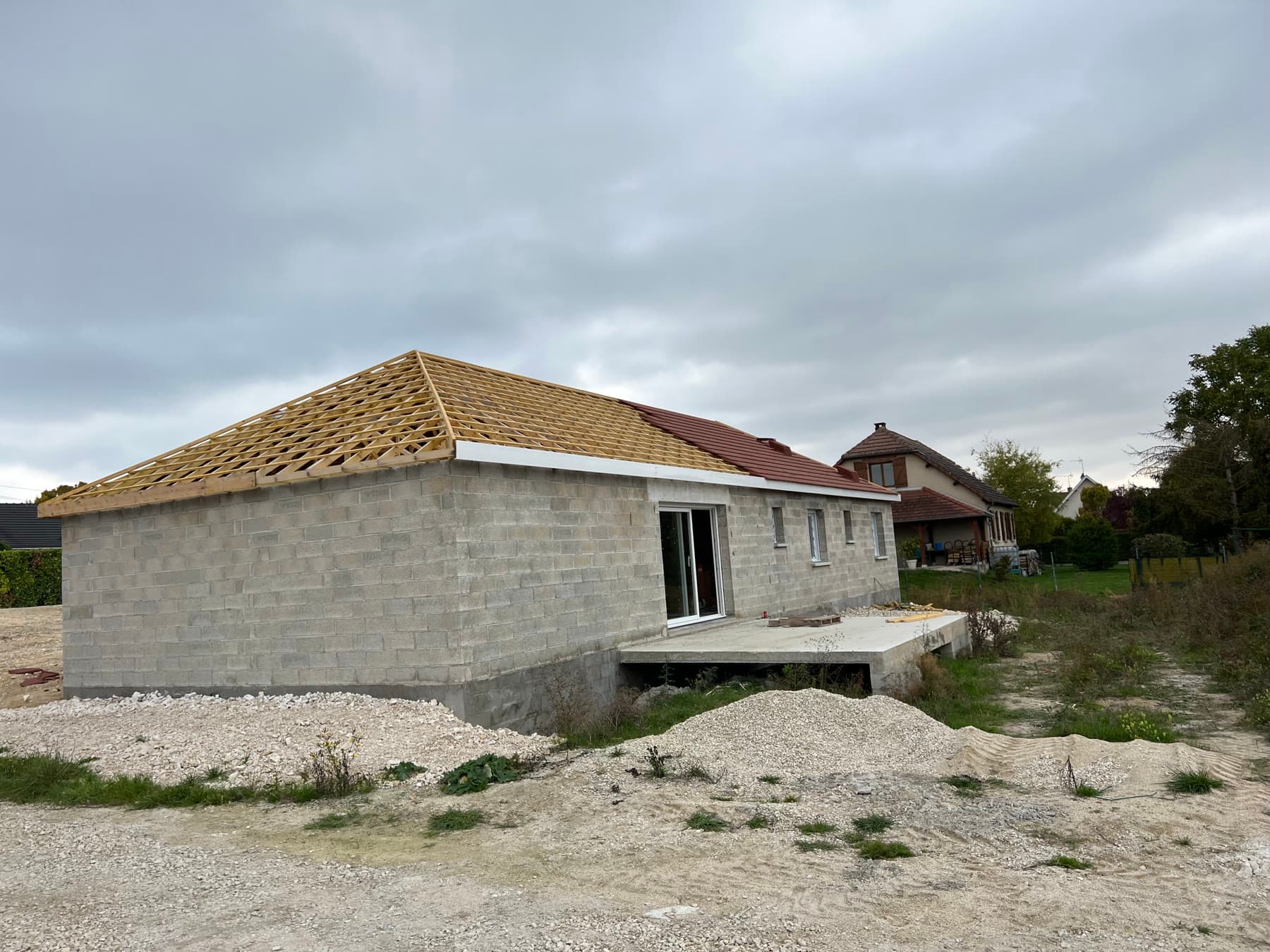 Structure bois avant la couverture.