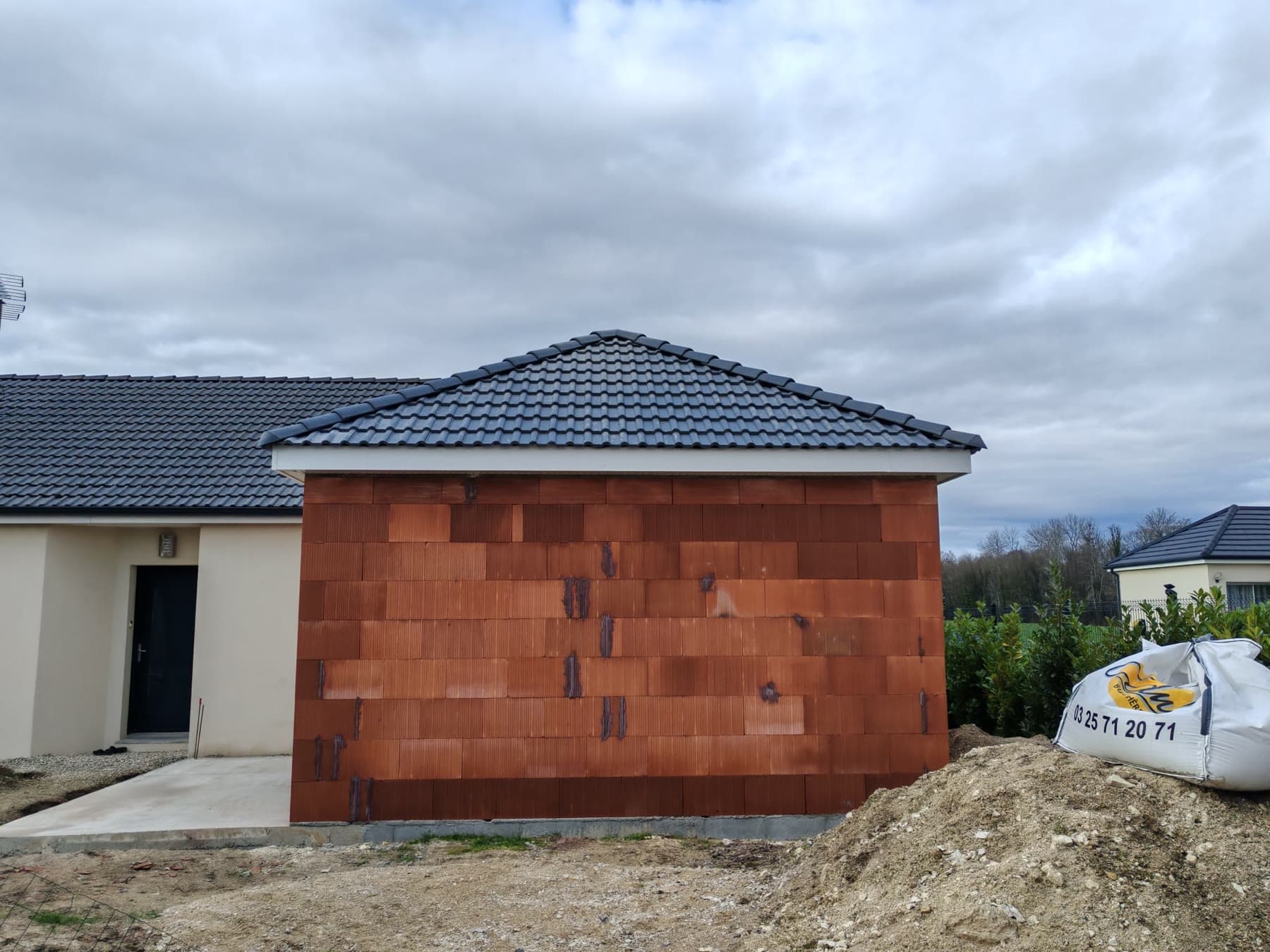 Extension maçonnée à Saint-Rémy-sous-Barbuise